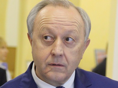 Саратовцы хотят, чтобы Валерий Радаев взял под личный контроль гуляющих бабушек и выплаты 10 000 рублей на каждого ребенка