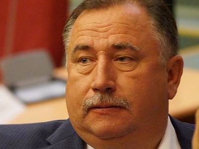 Саратовчанка предлагает провести референдум среди горожан по переносу памятника Ленина с Театральной площади