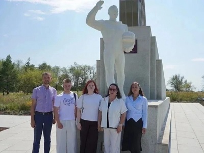 Дети и внуки космонавта Германа Титова посетили Парк покорителей космоса