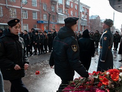 В ППК СГТУ имени Гагарина Ю.А. установили мемориальную доску в память о погибшем Алексее Липатове