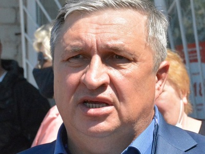 Чиновники незаконно отдали участок берега реки физлицу