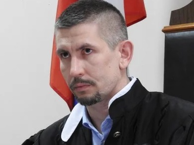 Мужчину наказали за видео с угрозами президенту