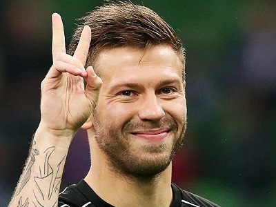 Драка в «Кофемании». Суд прекратил дело в отношении футболиста из Саратова 