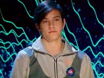 Сразу два мальчика из Саратова пытались доказать Тине Канделаки, что они умнее всех