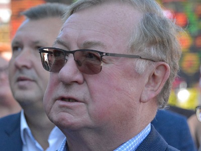 «С денежкой приходите и покупайте»: саратовцев пригласили на книжную ярмарку, куда съехались издательства со всей страны