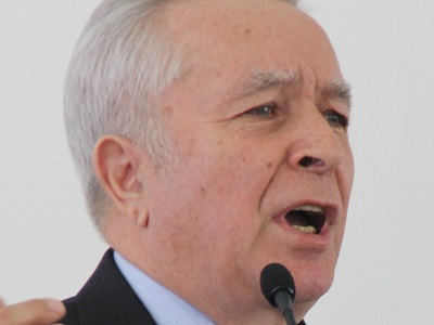 Саратовских учителей принуждают соглашаться на сокращение зарплат