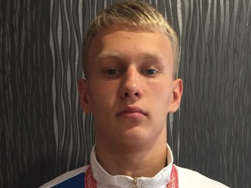 Пловец завоевал три золотые медали чемпионата России