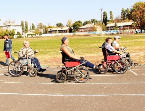 Жители Балашовского дома-интерната приняли участие в «Первенстве Балашовского района по лёгкой атлетике среди инвалидов