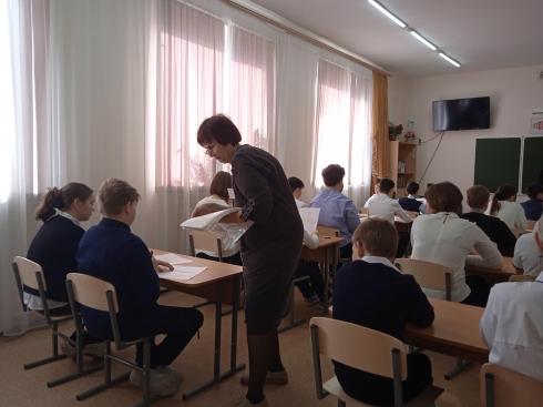 Учащиеся школ Петровского района принимают участие во всероссийских проверочных работах