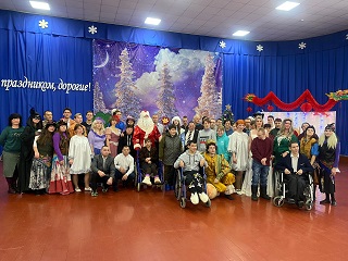 Артисты Энгельсского дома-интерната посетили с гастролями друзей из Маркса 