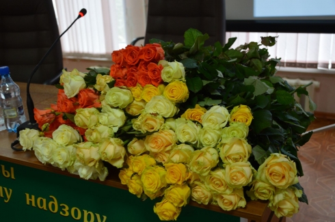 Торжественное собрание, посвященное предстоящему празднованию Международного женского дня 8 Марта