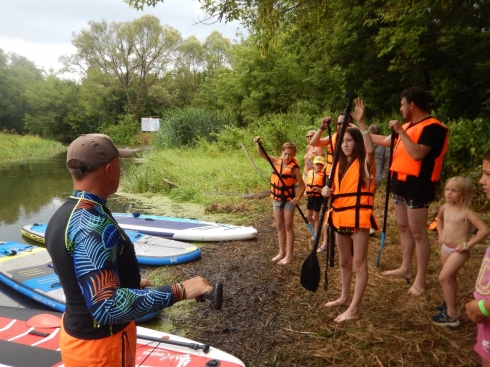 Петровчане осваивают сапборды 
