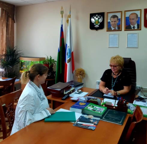 Александра Сызранцева провела прием граждан