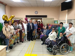 В Энгельсском доме-интернате прошли чествования проживающих и сотрудников