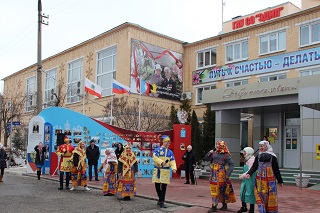 6 марта в Энгельсском доме-интернате прошли веселые масленичные гуляния