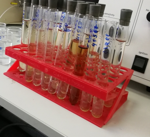 При проведении проверки в Ивантеевском районе на землях сельхозназначения пестициды в почве не обнаружены