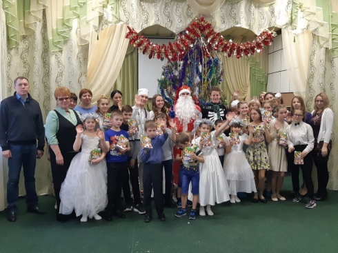 Александра Сызранцева посетила Красноармейский детский дом