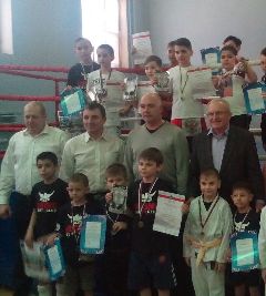 В Октябрьском районе проходит фестиваль единоборств
