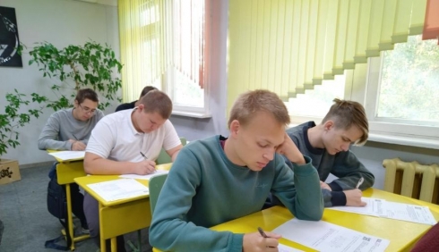 Студенты Петровского политеха участвуют во Всероссийских проверочных работах