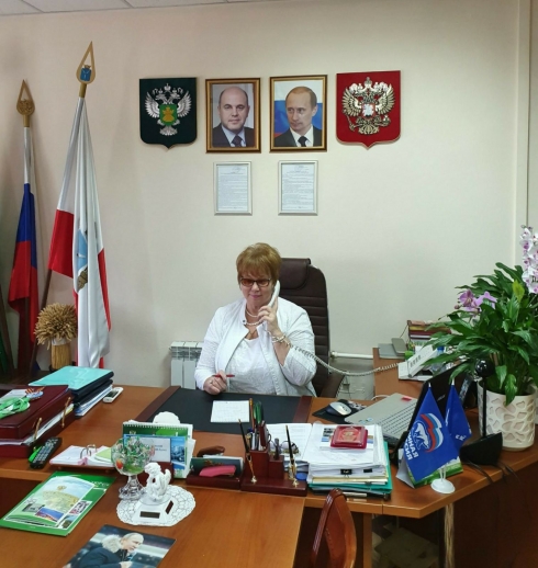 Александра Сызранцева оказала помощь нуждающейся семье