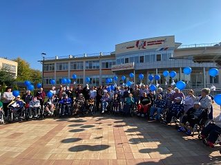 В Энгельсском доме-интернате отметили Международный день мира