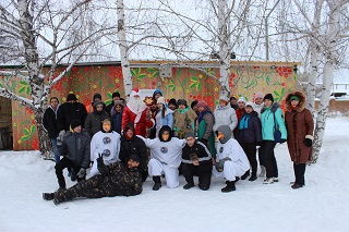 Молодежь Энгельсского дома-интерната активно отдохнула на турбазе «Островок»