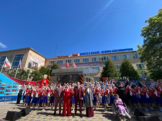 В Энгельсском доме-интернате почтили память ветеранов Великой Отечественной войны и участников специальной военной операции
