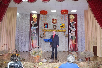 В Энгельсском доме-интернате состоялся сольный концерт Владимира Звонкова