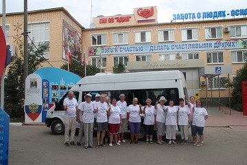 Проживающие Энгельсского дома-интерната продолжают прокладывать туристические маршруты по территории родного края