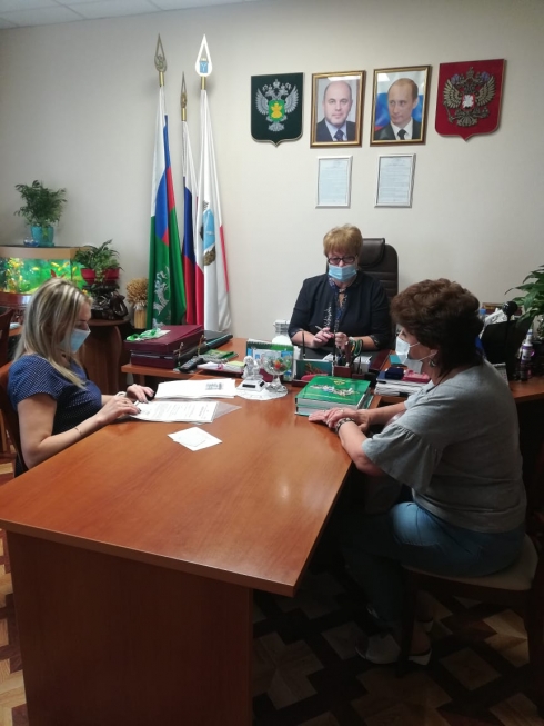 Александра Сызранцева провела прием граждан