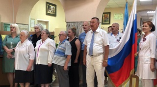 В Энгельсском доме-интернате прошли торжества, посвященные Дню Государственного флага Российской Федерации