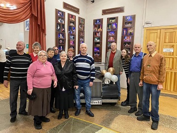 Проживающие Энгельсского дома-интерната побывали на спектакле