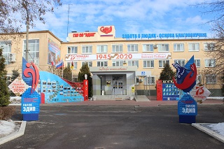 Проживающие Энгельсского дома-интерната в период карантина общаются со своими родными и близкими через интернет