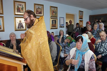 В Энгельсском доме-интернате прошли праздничные богослужения