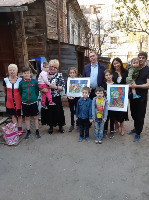 Александра Сызранцева оказала помощь пострадавшим от пожара