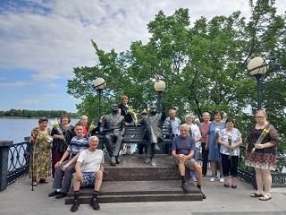 Проживающие Энгельсского дома-интерната знакомились с историей родного края