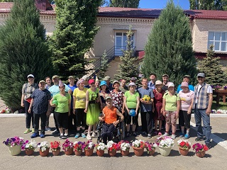 В Энгельсском доме-интернате встречают лето