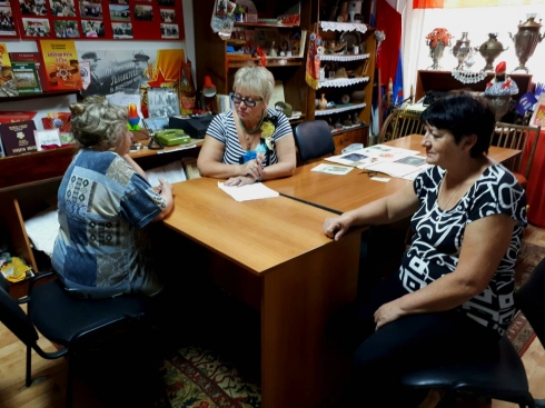 Личный прием депутата Саратовской городской Думы Александры Сызранцевой продолжился субботником