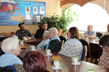 В Энгельсском доме-интернате прошла очередная встреча с православными волонтерами 