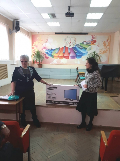 Встречи с трудовыми коллективами в Ленинском районе набирают обороты.