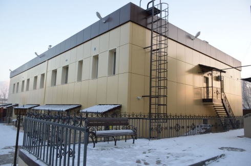 Об устройстве фасада здания лаборатории соответствующего уровня биологической защиты из композитных панелей