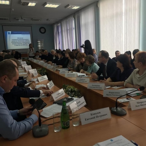 Участие депутатов Саратовской городской Думы в расширенном заседании коллегии администрации Ленинского района