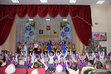 Люди с безграничными возможностями: в Энгельсском доме-интернате прошел концерт ко Дню инвалидов