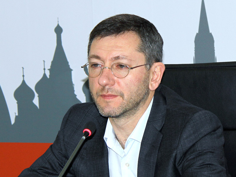 Выводивший милиарды в офшоры 