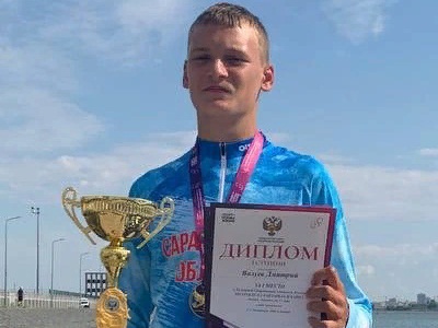 Каноист из Энгельса Дмитрий Валуев стал лучшим в России