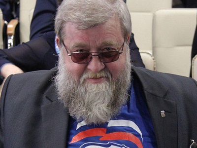 Депутат упрекнул саратовцев, что они сами доводят дома до аварийного состояния, чтобы получить новые квартиры