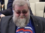 Депутат упрекнул саратовцев, что они сами доводят дома до аварийного состояния, чтобы получить новые квартиры