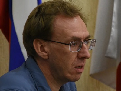 «Время сделало своё дело»: на набережной испортился открытый менее двух лет назад мурал, посвящённый дружбе России и Китая