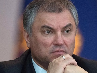 Работники завода 