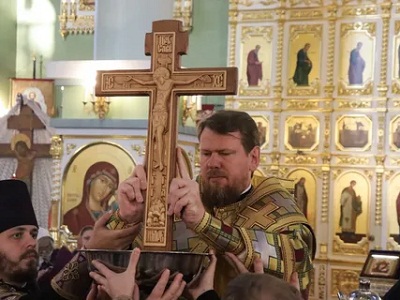 Сегодня в России празднуется Воздвижение Креста Господня